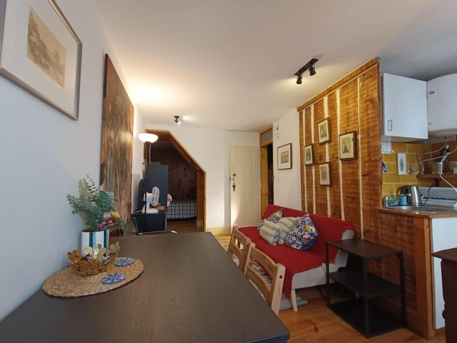 Lx Townhouse Ideal For Big Groups Prime Location Trendy Street Lisbon Exterior photo