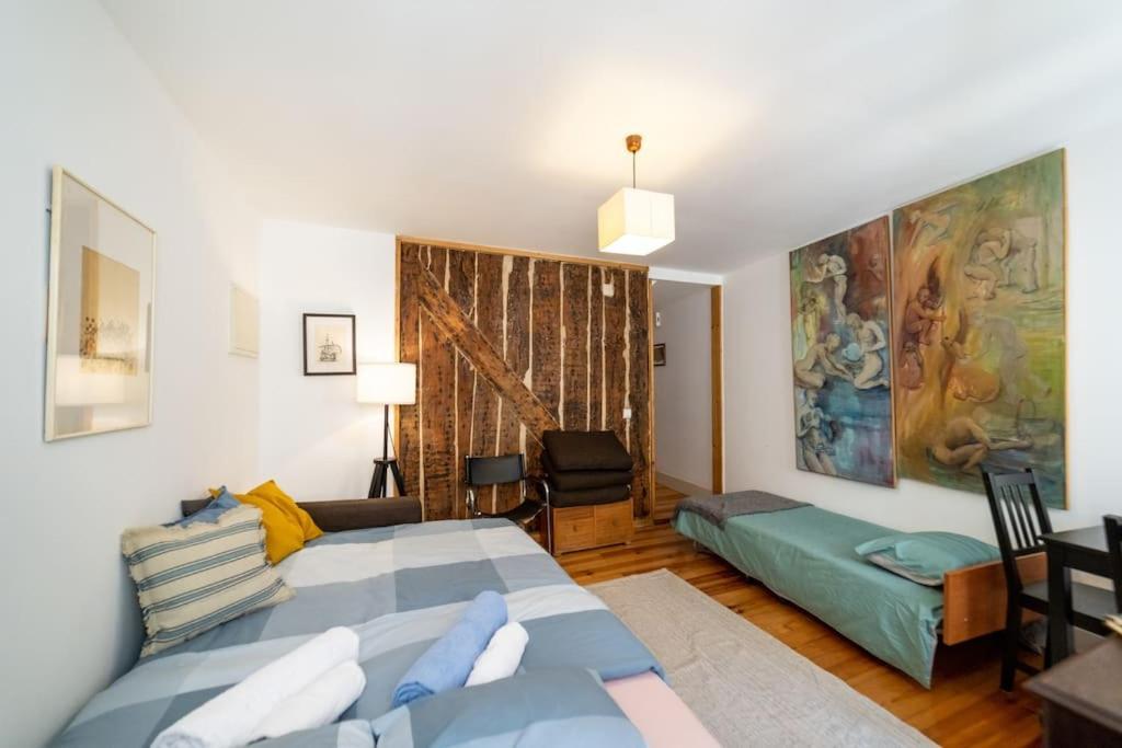 Lx Townhouse Ideal For Big Groups Prime Location Trendy Street Lisbon Exterior photo