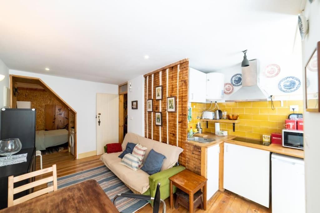 Lx Townhouse Ideal For Big Groups Prime Location Trendy Street Lisbon Exterior photo