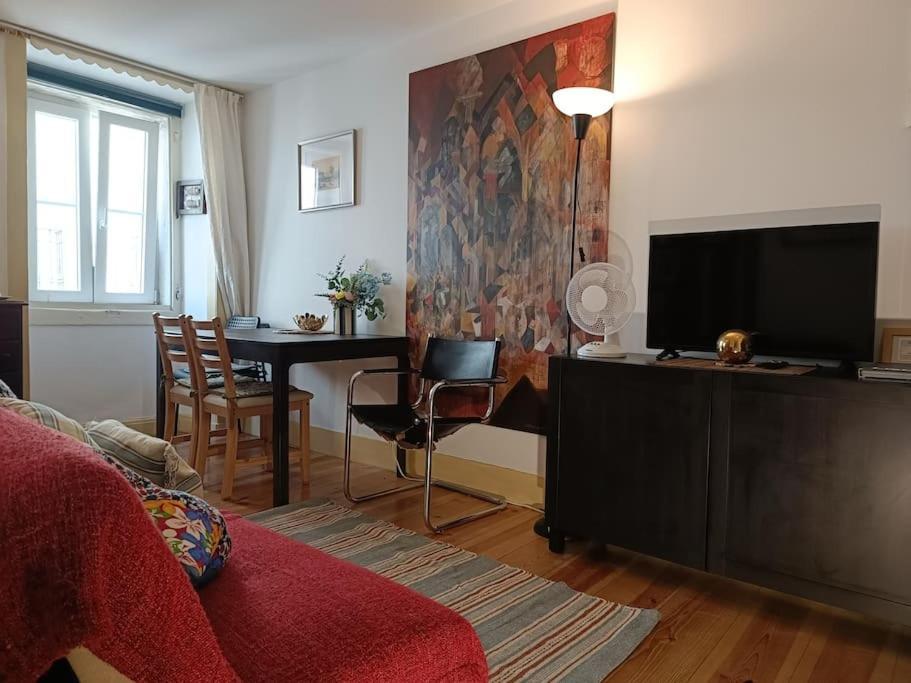 Lx Townhouse Ideal For Big Groups Prime Location Trendy Street Lisbon Exterior photo