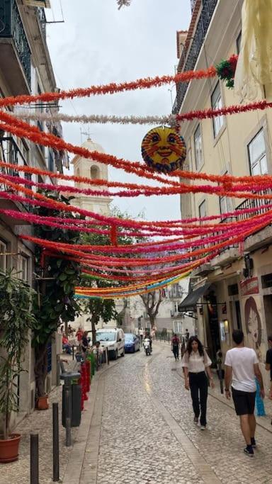 Lx Townhouse Ideal For Big Groups Prime Location Trendy Street Lisbon Exterior photo